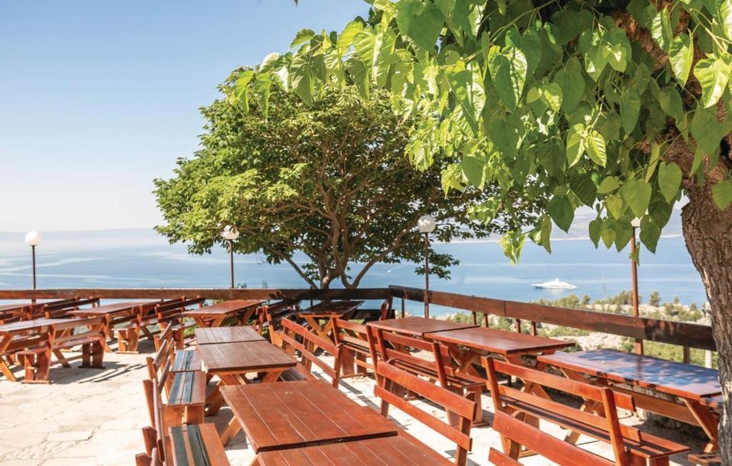 Villa Kristina - Ferienhaus Baska Voda - Topici, Private Outdoor Swimmingpool, Wifi Екстериор снимка