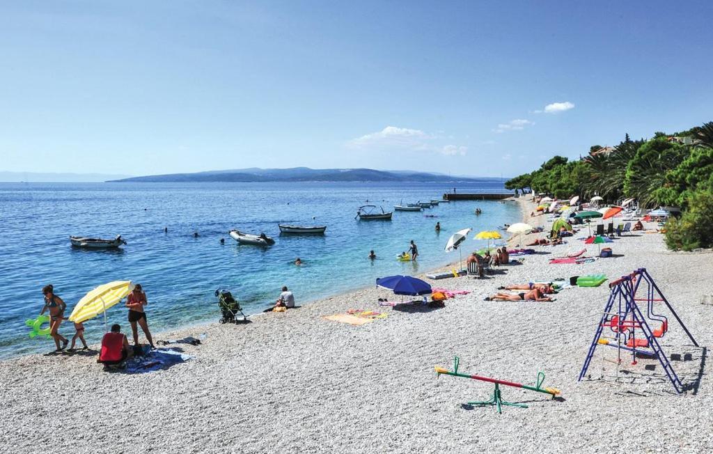 Villa Kristina - Ferienhaus Baska Voda - Topici, Private Outdoor Swimmingpool, Wifi Екстериор снимка